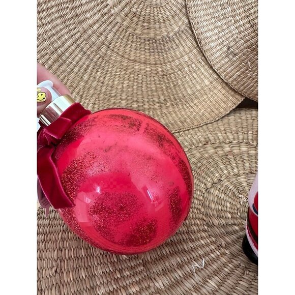 4 piece Christmas soap - Picture 9 of 10